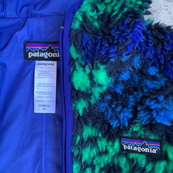 👾Patagonia Women's Deep Pile Hooded Fleece (Sz XS) - Picture 4 of 8
